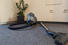 Amazon Basics Zylinder-Staubsauger (Foto: Testsieger.de)