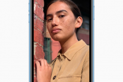 iPhone_XR_portrait-blue_09122018