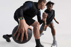 Apple-Watch-Series4_basketball-lifestyle_09122018