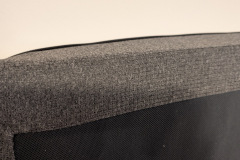 Saubere Übergänge und ordentlich verarbeitete Materialien sprechen hier für das überraschend hohe Verarbeitungsniveau der günstigen Gelschaum-Matratze. (Foto: Testsieger.de)