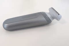 Der Braun BG7550 liegt dank seiner kompakten Form gut in der Hand. (Foto: Testsieger.de)