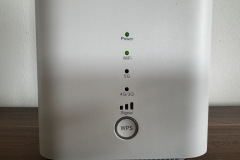 Die Status-LEDS sind nicht besonders hell. Gerade im Freien kann das zu Problemen bei der Ablesbarkeit führen. (Foto: Testsieger.de)