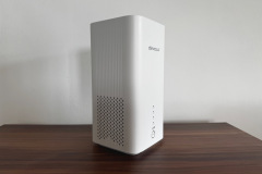 Seitenansicht mit seitlicher Belüftung – das zurückhaltende Design betont Funktionalität. (Foto: Testsieger.de)