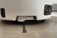 Die Seitenbürste erreicht zuverlässig Schmutz in Ecken und Kanten. (Foto: Testsieger.de)