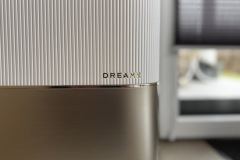 Nahaufnahme des Dreame-Logos (Foto: Testsieger.de)