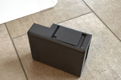 Nahaufnahme des Reinigunngsmitteltanks des Dreame (Foto: Testsieger.de)