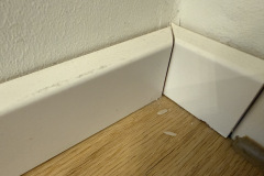 Die Eckenreinigung ist nicht perfekt, es bleiben 2 Reiskörner liegen. (Foto: Testsieger.de)