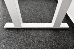 Die stabile Vierbein-Konstruktion mit massiver Querstrebe sorgt für maximale Standfestigkeit – selbst bei 200 Kilogramm Traglast. (Foto: Testsieger.de)