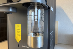 Das maximale Sprudelvolumen fällt mit 300 bis 400 Milliliter pro Durchgang vergleichsweise klein aus. (Foto: Testsieger.de)