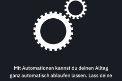 Zahnräder symbolisieren Automatisierungsfunktionen. Der Text erklärt, dass sich smarte Aktionen wie Lichtsteuerung automatisieren lassen. Button „Automation erstellen“ ist hervorgehoben.