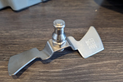 Anbraten ist möglich bleibt wegen der kleinen Bodenfläche aber klar hinter der klassischen Pfanne zurück. (Foto: Testsieger.de)