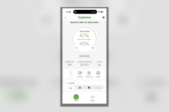 Die kostenlose Meaco-App bietet vollen Zugriff auf alle wesentlichen Funktionen: Luftfeuchtigkeit, Zielwert, Energieverbrauch, Tankstatus und sogar der Öffnungswinkel der automatischen Luftklappe lassen sich bequem vom Sofa aus steuern. (Foto: Testsieger.de)