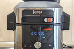 Ninja Foodi 14-in-1 SmartLid Multikocher OL750EU (Foto: Testsieger.de)
