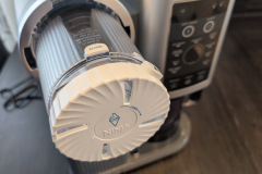 Die Swirl-Becher lassen sich sicher verschließen. (Foto: Testsieger.de)