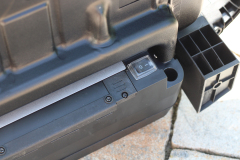 Ninja Woodfire OG701DE  Stromschalter auf Innenseite (Foto: Testsieger.de)