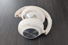 Zusammengeklappt bleibt der Focus A6 kompakt, ein Transportcase fehlt jedoch im Lieferumfang. (Foto: Testsieger.de)