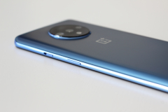 OnePlus-7T_05