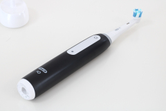 Oral-B iO Series 3n (Foto: Testsieger.de)