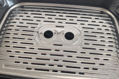 Ideal zum vitaminschonenden Garen: Die hochwertige Dampfplatte verteilt den Wasserdampf effizient und liefert konstant gute Ergebnisse. (Foto: Testsieger.de)