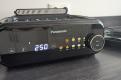 Übersichtlich und funktional: Neun Automatikprogramme erleichtern den Kochalltag und liefern zuverlässig gute Ergebnisse. (Foto: Testsieger.de)