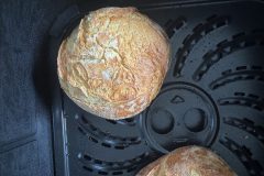 Brötchen gelingen in der Princess 182280 mit gleichmäßiger Bräunung und knuspriger Kruste – ideal für ein schnelles Frühstück. (Foto: Testsieger.de)