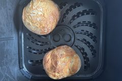 Selbst bei mehreren Brötchen gleichzeitig sorgt die Princess 182280 für eine gleichmäßige und schnelle Zubereitung. (Foto: Testsieger.de)