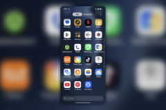 Die App-Übersicht zeigt die klar strukturierte Oberfläche von Realme UI 7, macht aber auch die ab Werk installierten zusätzlichen Anwendungen sichtbar, die im Test als unnötige Bloatware auffallen. (Foto: Testsieger.de)