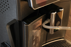 Saeco Xelsis Suprema SM8889/00 Kaffeevollautomat herausnehmbarer Wassertank auf rechter Seite