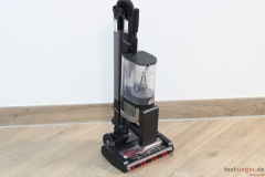 Shark IZ420 EUT: Am Knickgelenk zusammengeklappt