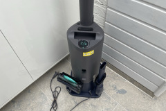 Die Station ist übersichtlich gestaltet und ergänzt den Sauger um eine komfortable, hygienische Entleerung. (Foto: Testsieger.de)