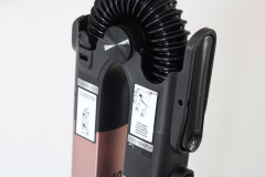 Die Verarbeitung des Knickgelenks überzeugt, wie auch das restliche Gerät. (Foto: Testsieger.de)