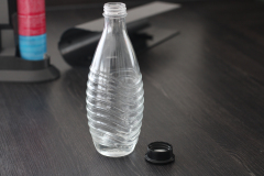 Optisch gefallen uns die Glasflaschen sehr gut, allerdings sind sie mit 0,6 Litern Fassungsvermögen auch recht klein. (Foto: Testsieger.de)