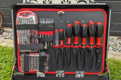 STIER Universal-Werkzeugsortiment im Aluminiumkoffer 144-teilig (Foto: Testsieger.de)