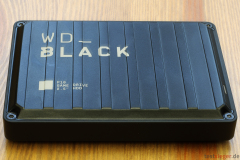 WD-Black-P10_02