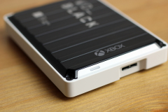 WD-Black-P10-Game-Drive-for-Xbox-One_06