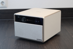 Die Bildqualität des XGIMI Horizon Ultra hinterlässt einen sehr positiven Eindruck. Vor allem die Bildschärfe und die Farbdarstellung gefallen uns. (Foto: Testsieger.de)