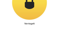 Einfach und zuverlässig: Verriegeln und Entriegeln klappt in der Praxis intuitiv, ob per App oder direkt am Schloss. (Foto: Testsieger.de).