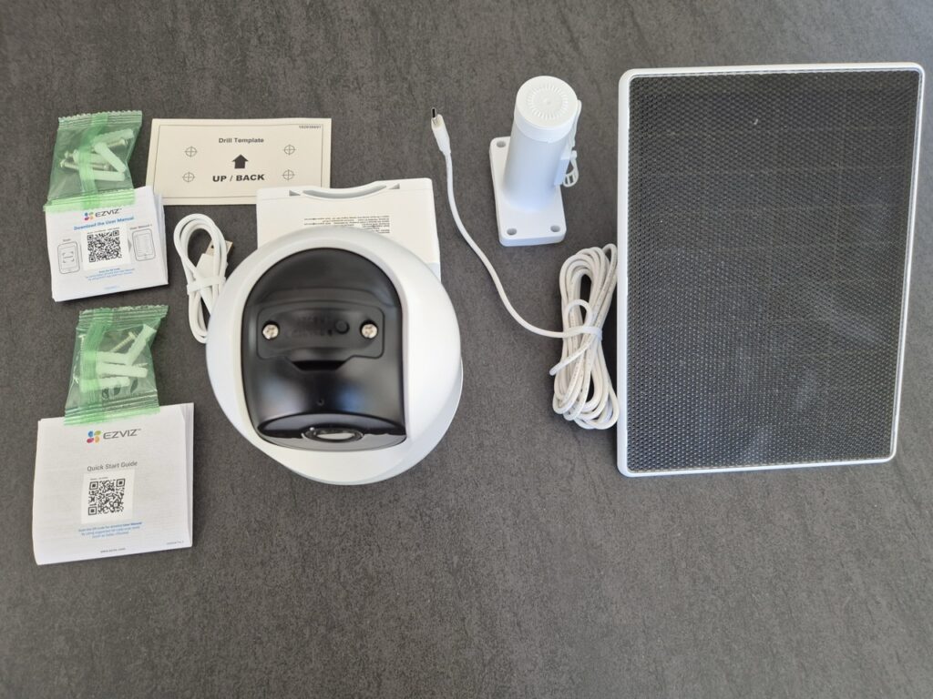 „EZVIZ CB8 Lite 4G Kit“:“Lieferumfang im Gesamtüberblick“