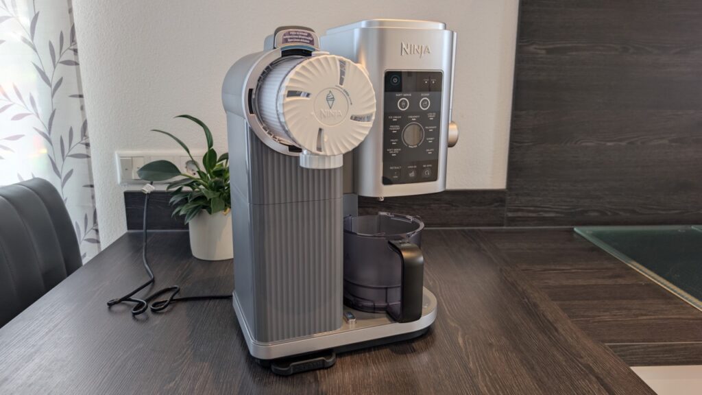 Ninja Swirl by CREAMi NC701EU: Gesamtansicht