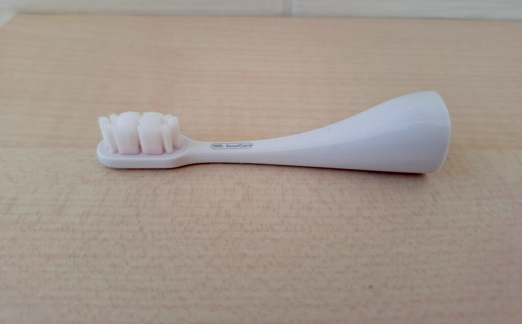 WhyteDOT WD.1: SensiCare Bürstenkopf in der Detailansicht