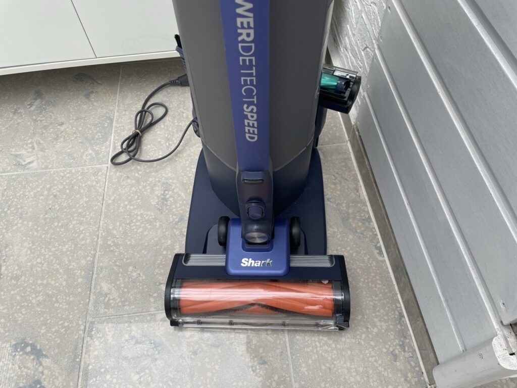 „Shark PowerDetect Speed“: Bodendüse frontal