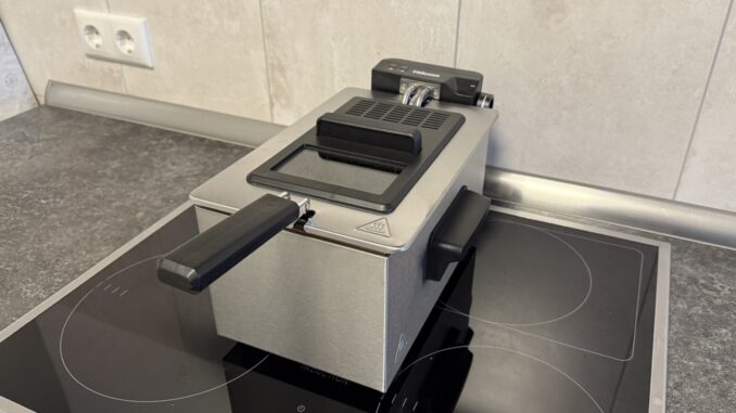 Tristar FR-9327 in der Gesamtansicht