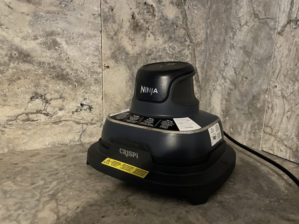 Ninja CRISPi 4-in-1 Tragbare Glas-Heißluftfritteuse Cyber Space - FN101EUGY