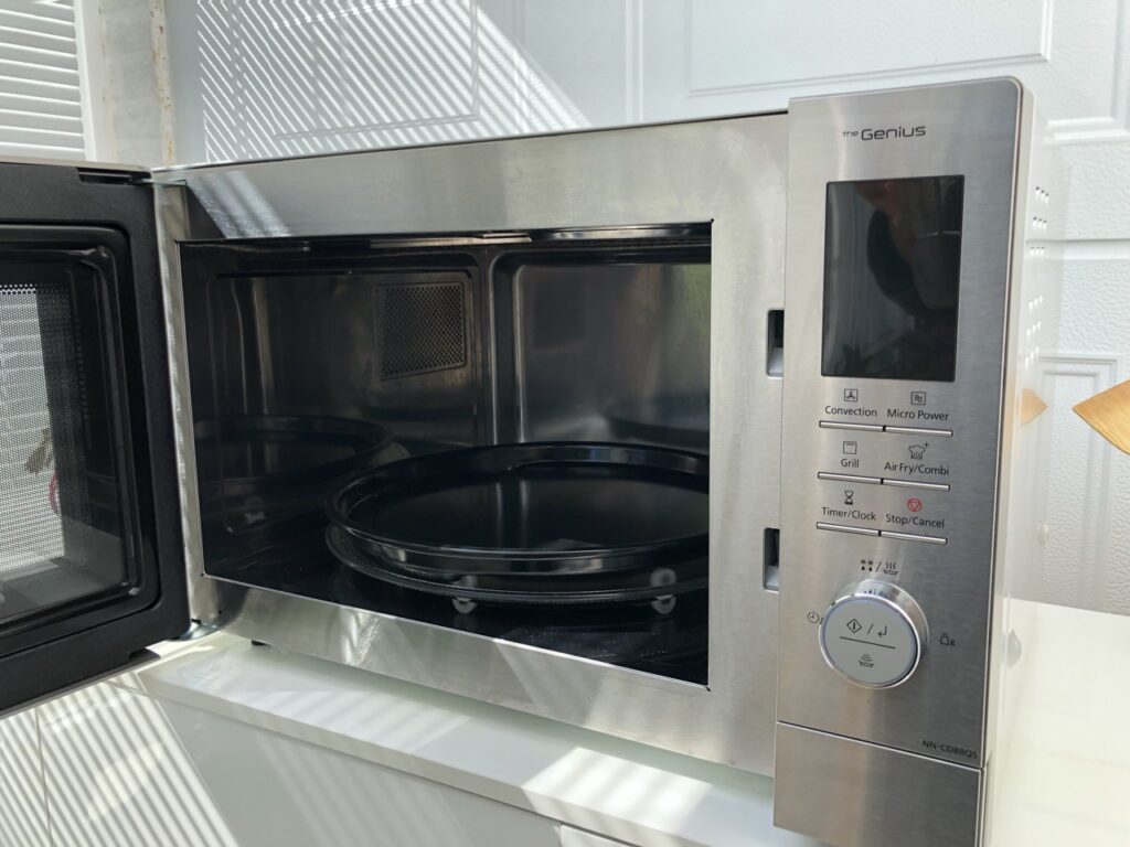 Panasonic NN-CD88 Mikrowelle