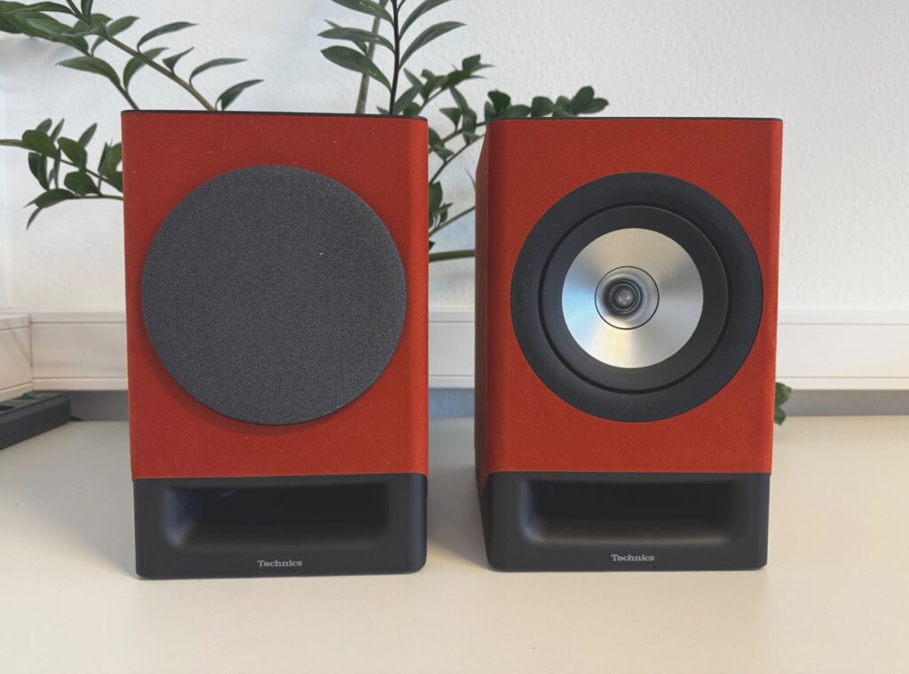 Gesamtanischt Technics SC-CX700 (Foto: Testsieger.de)