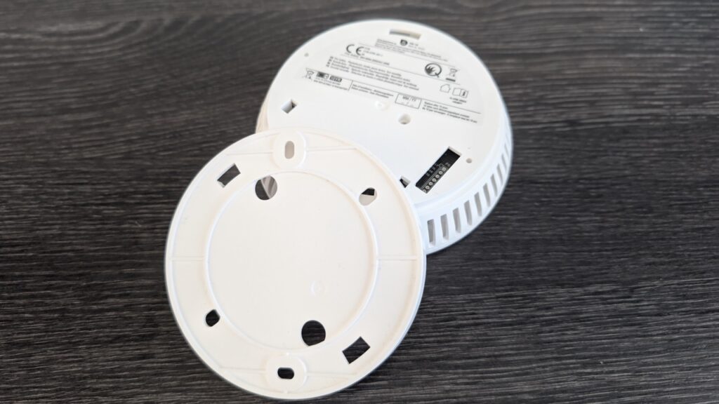 Smartwares FSM-120: Montageplatte mit einfachem Drehverschluss