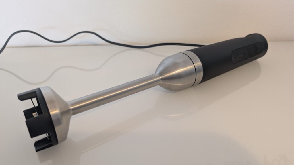 Wilfa Prostick IM4B-1000FP: Hochwertiger Edelstahl-Mixstab im Einsatz