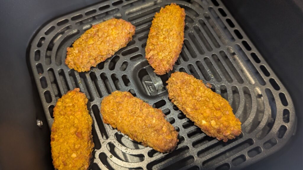 COSORI TurboBlaze: Nuggets im Garkorb