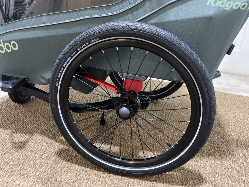 „Qeridoo Kidgoo 1“: Hochwertige Laufräder mit Schwalbe-Reifen