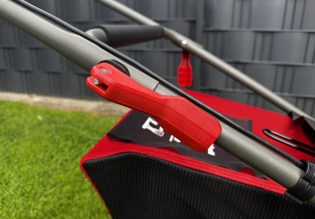 Einhell GP-CM 36/47 S Li BL: Gute Verarbeitung, auch beim Kunststoff